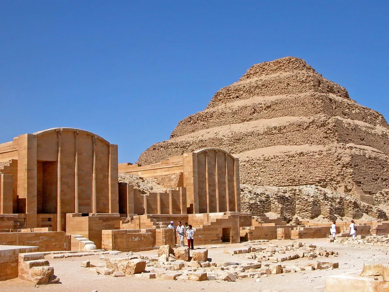 Saqqara, Memphis & Dahshur Pyramids Day Trip